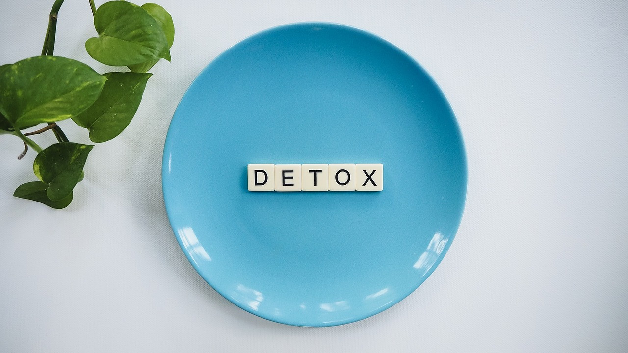 Detoxifying Your Body Holistically